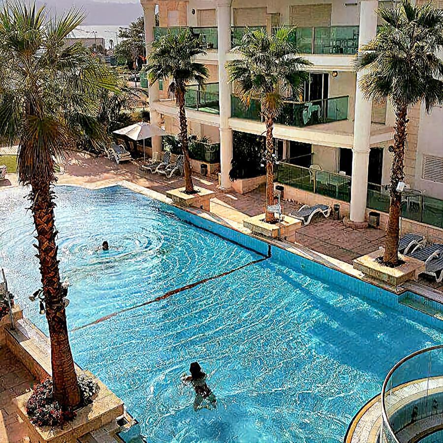 Milana'S Deluxe With Big Patio And Pool Apartment Eilat Exterior photo